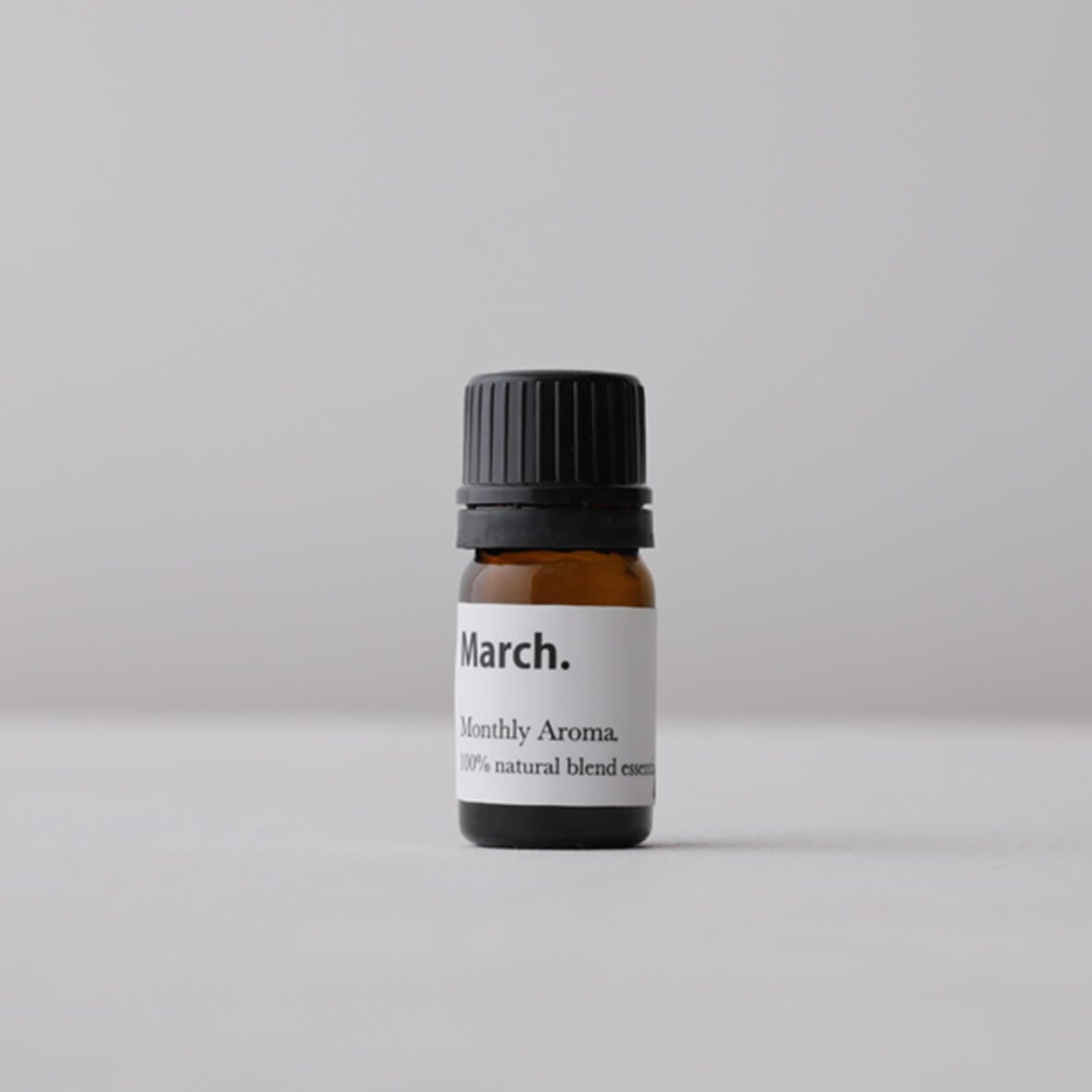 Aroma Month March. 精油. 5ml - 出生月香薰油